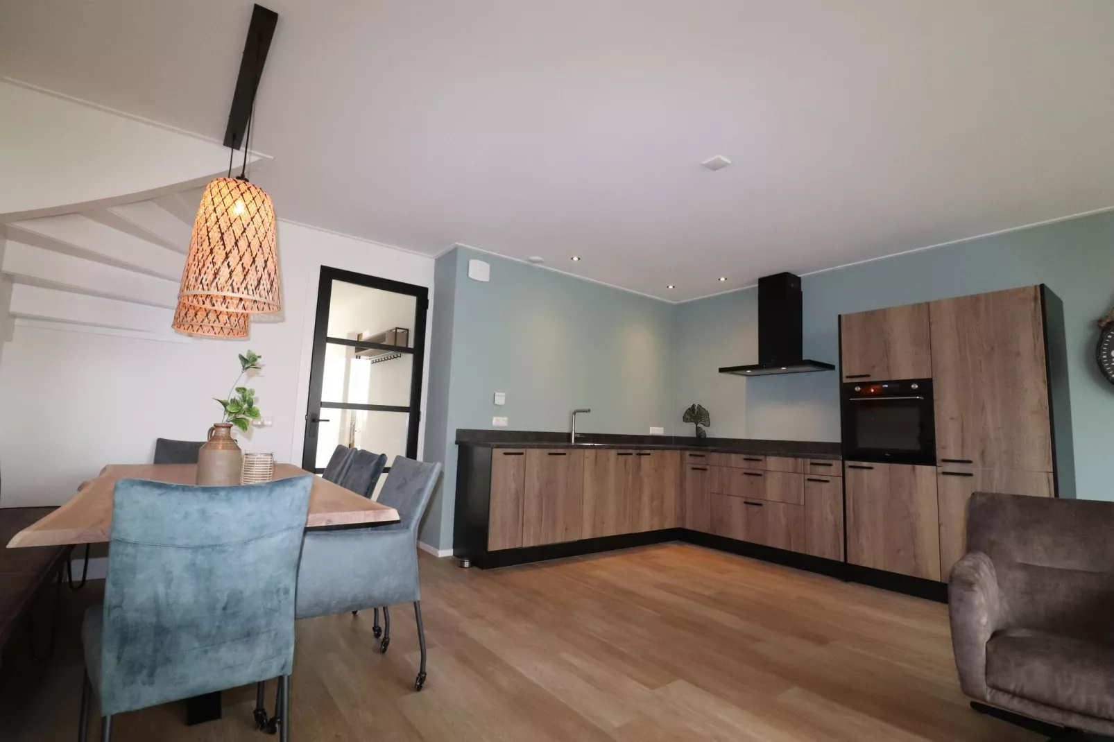 Friese villa 9 in Leons-Dining room