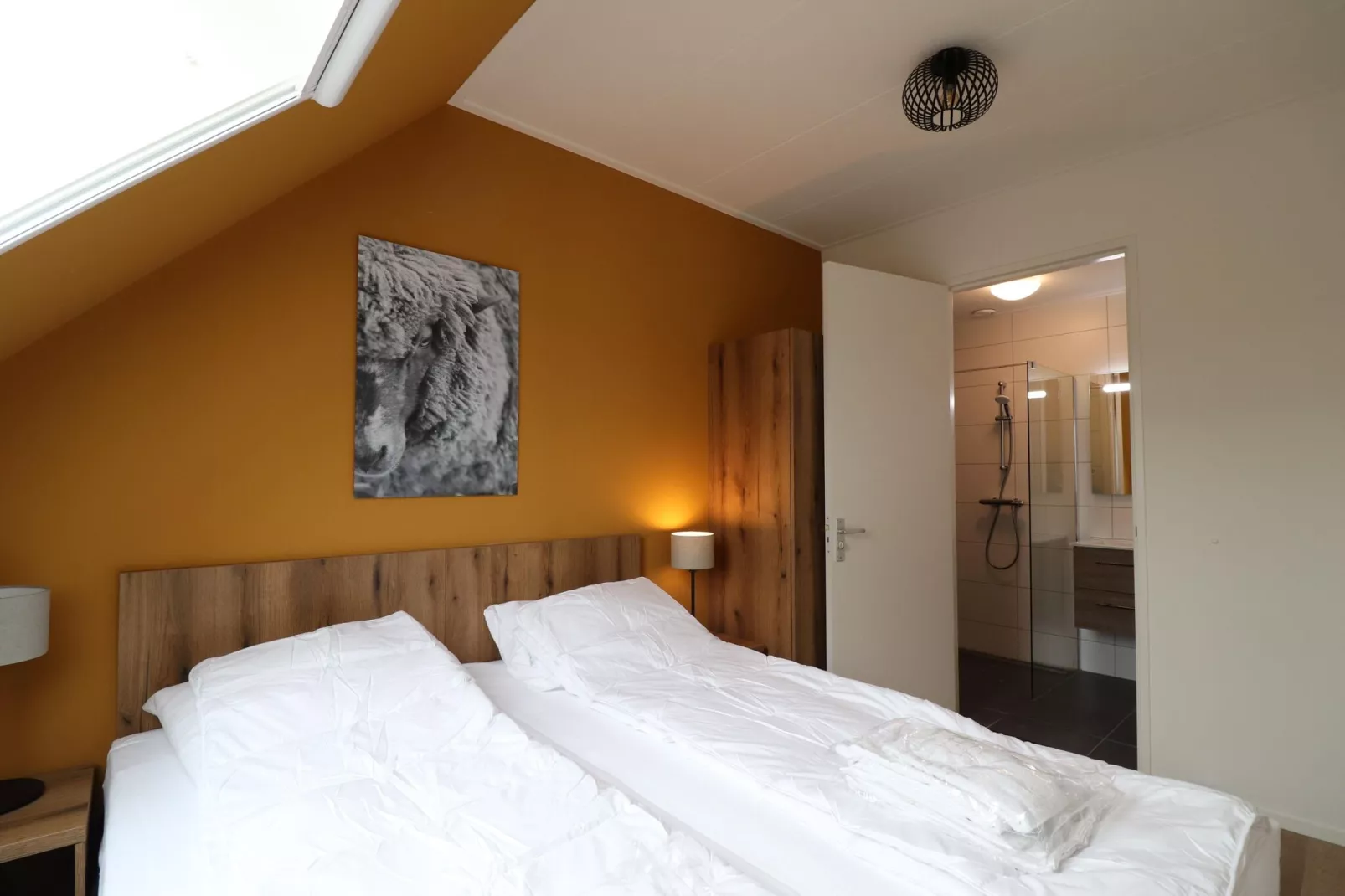 Friese villa 9 in Leons-Bedroom