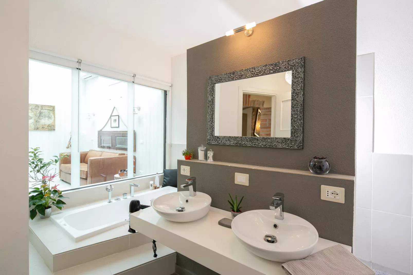 Villa  Marghi-Bathroom
