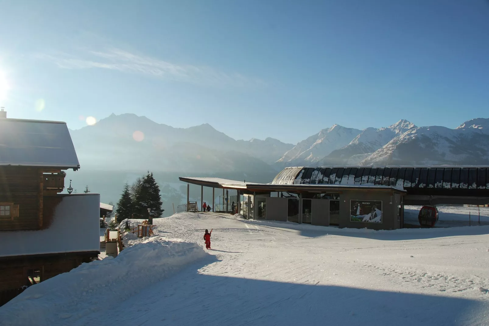 Panorama Chalet 16-View winter