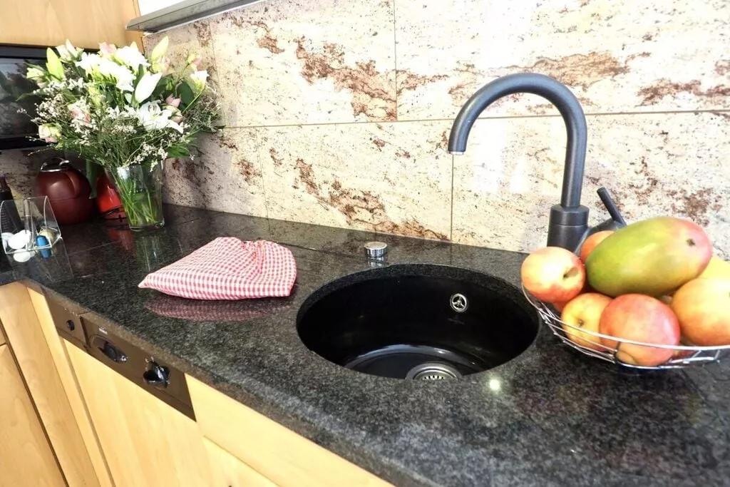295914-Kitchen