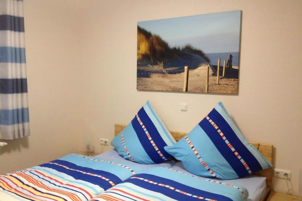 176391-Bedroom