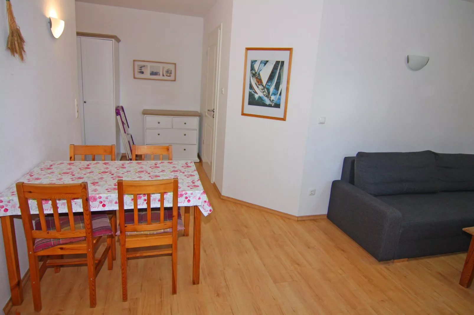 Im EG 50 qm / rechts-Dining room