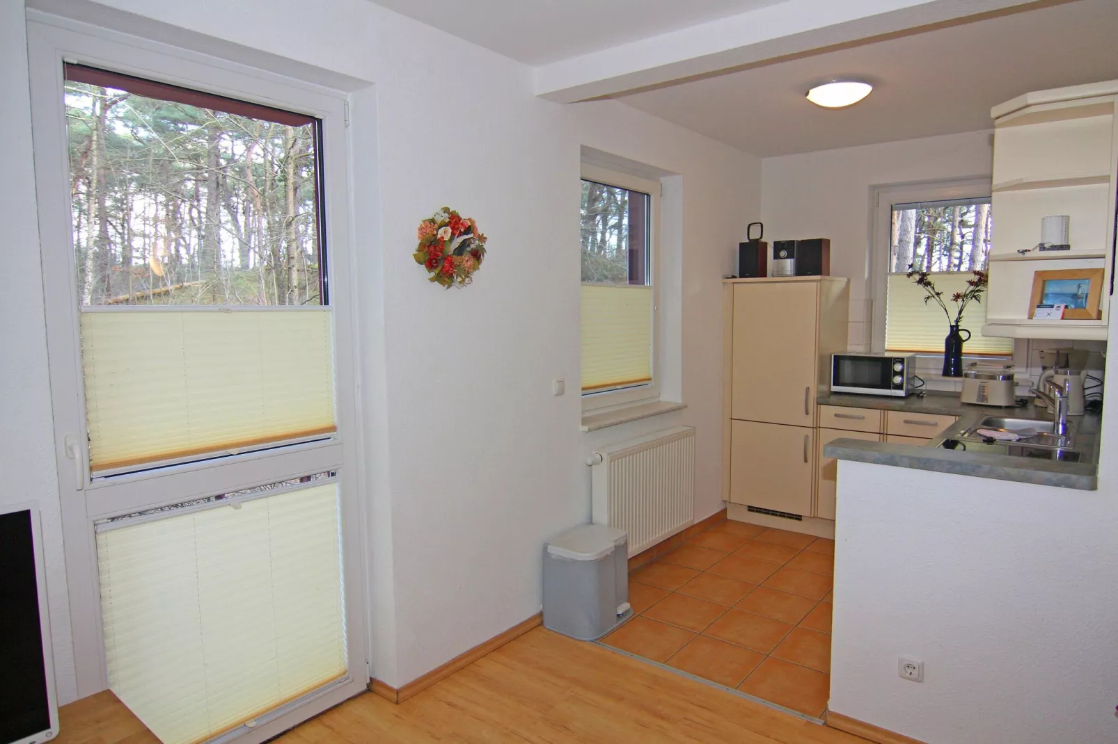 Im EG 50 qm / rechts-Kitchen