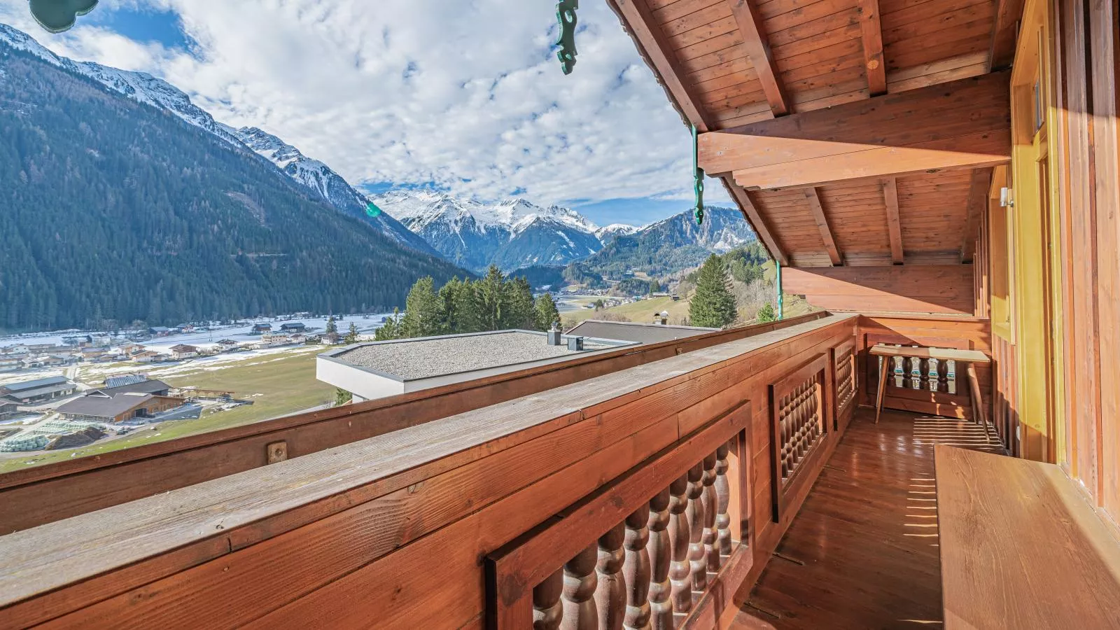 Andre Top 1-Terrace balcony