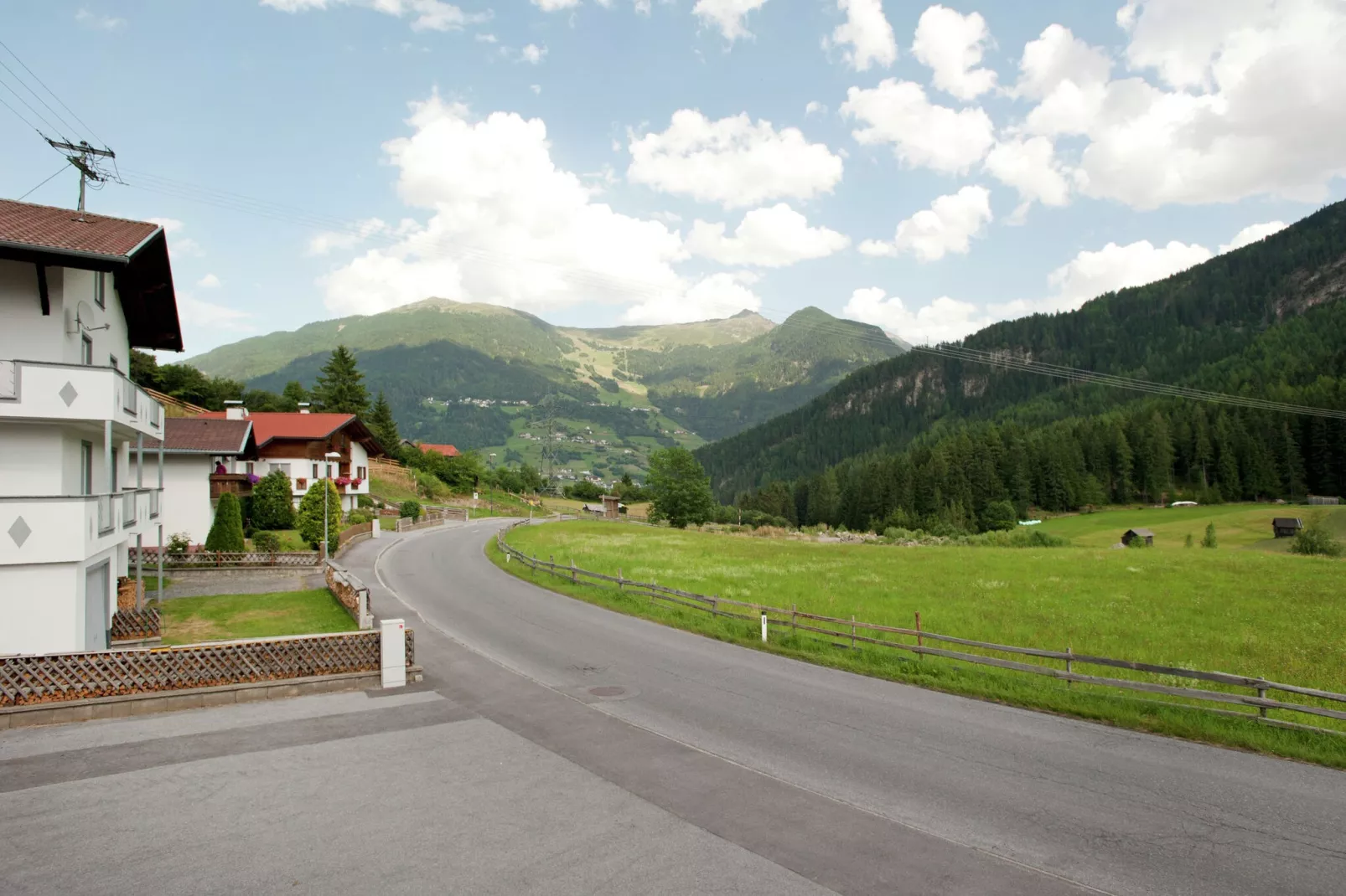 Haus Alpenblick-View summer