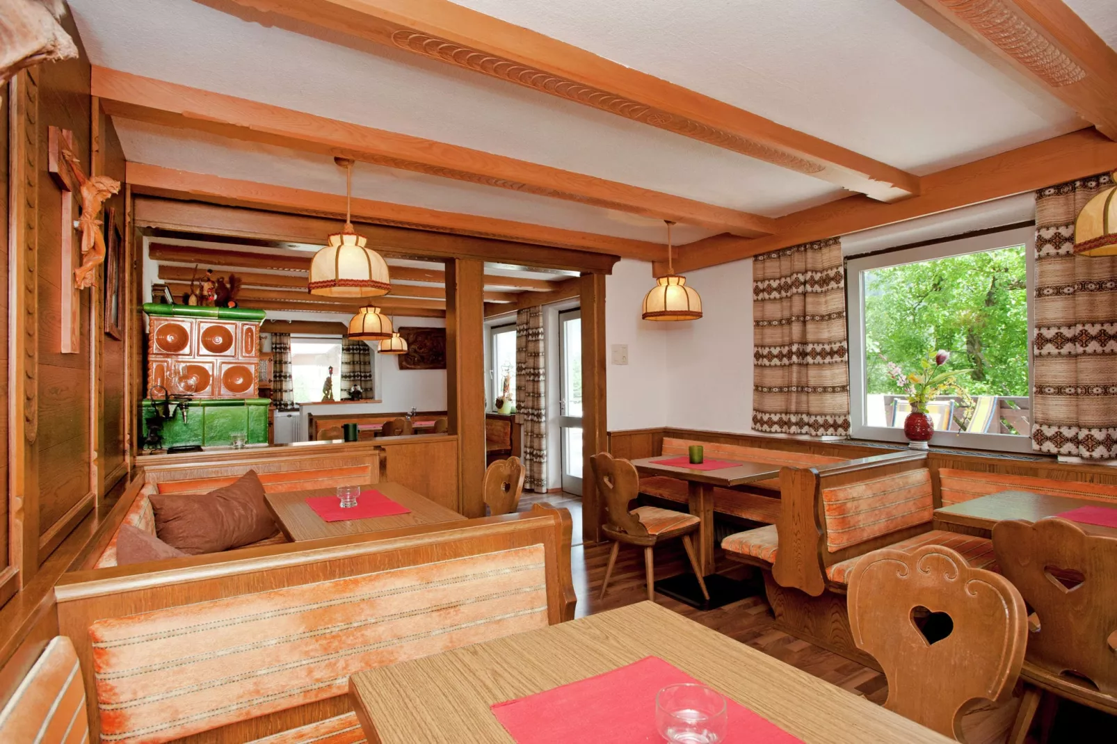 Haus Alpenblick-Living room