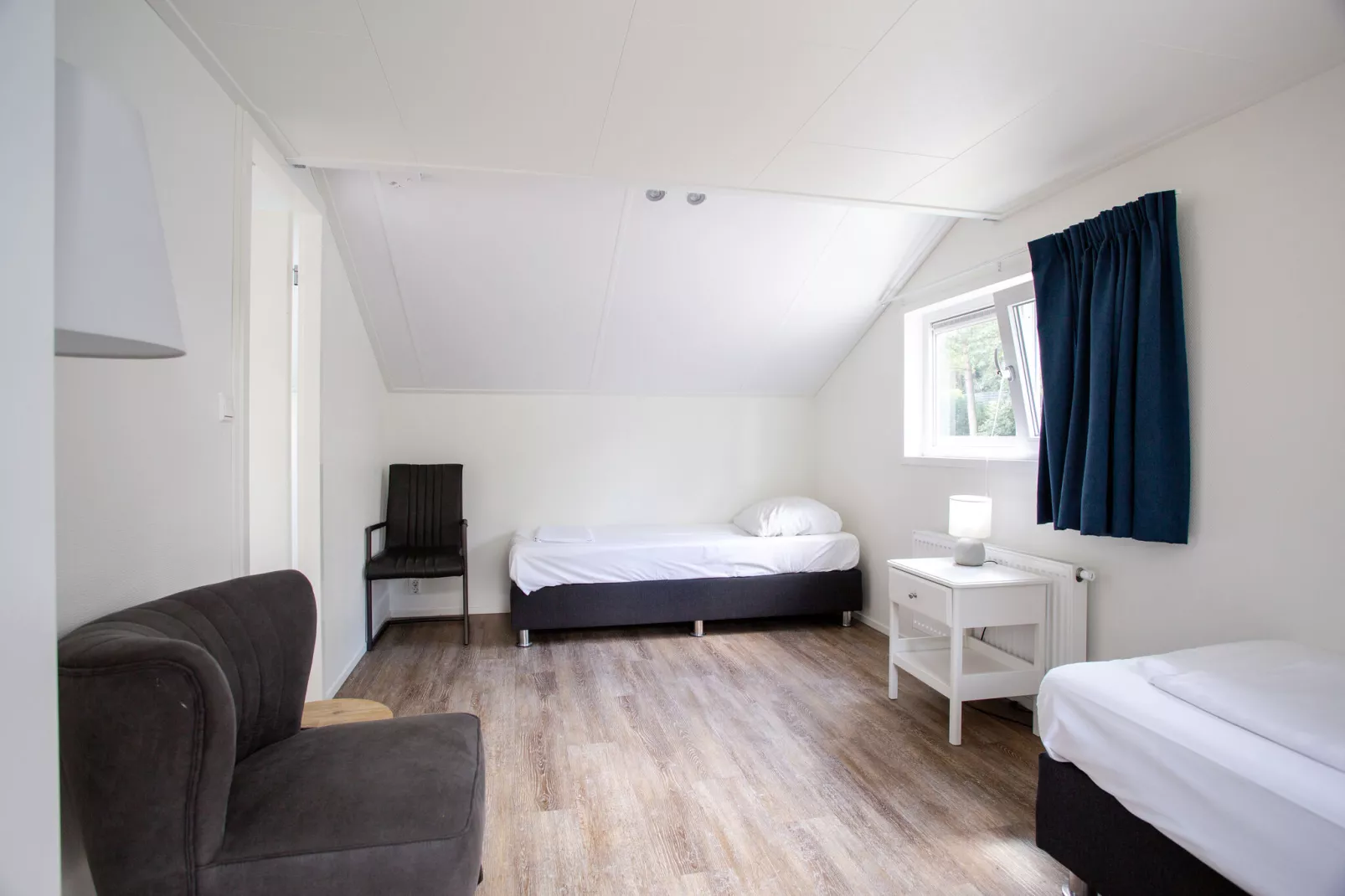 Vakantiepark De Thijmse Berg 18-Bedroom
