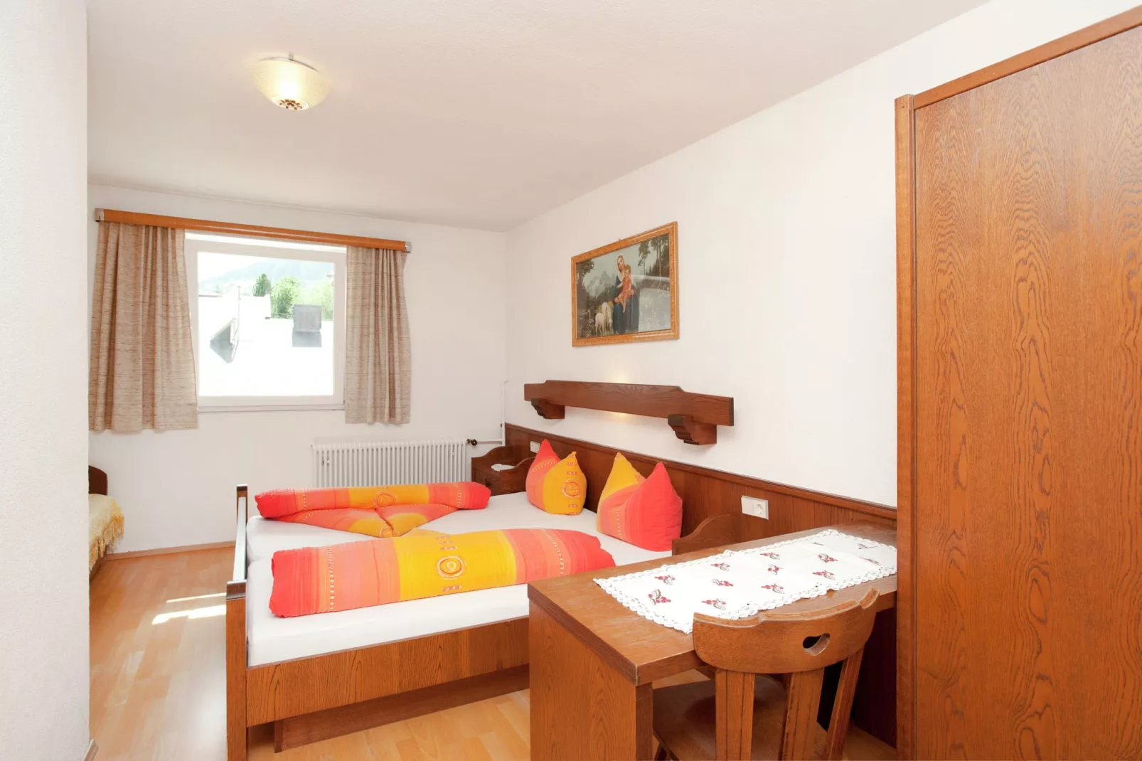 Haus Alpenblick-Bedroom