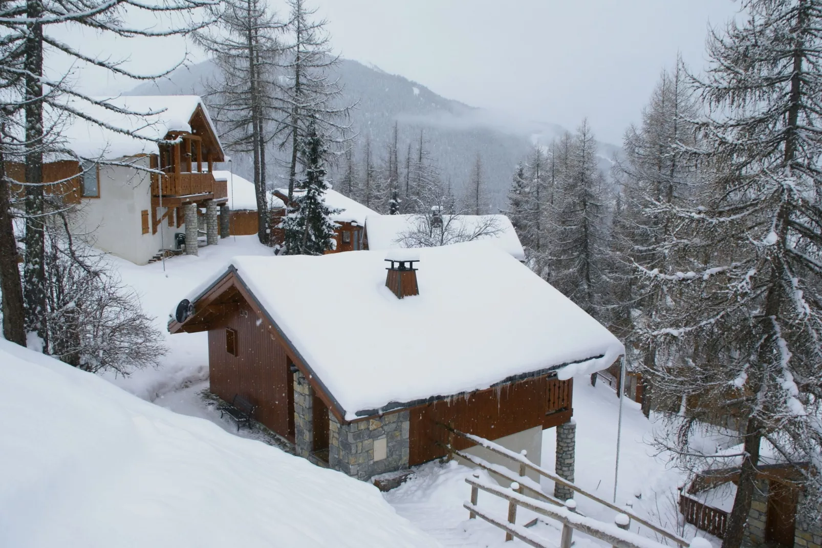 Le Sabot de Vénus-Exterior winter