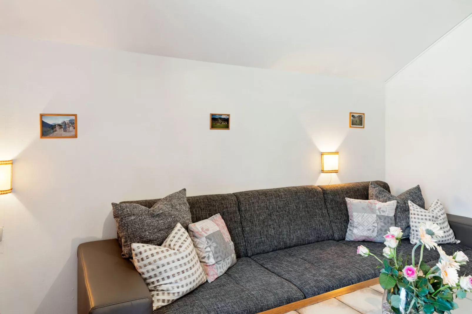 Prantl-Living room
