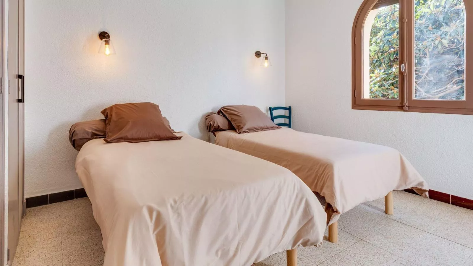 Méridionale-Bedroom