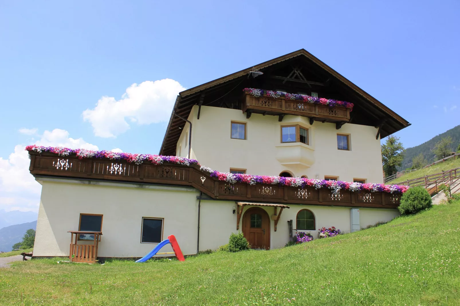 Prantl-Exterior summer