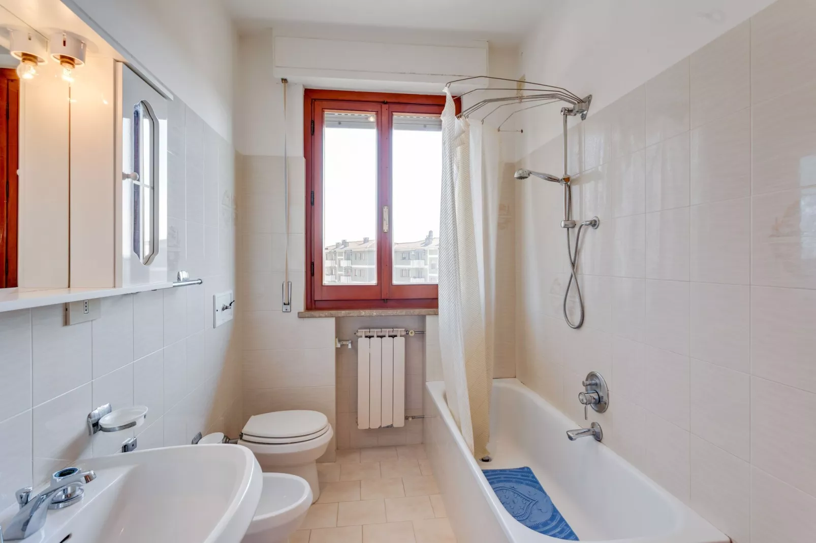 Casa Tommaso - trilo 2 P - 6 pax-Badezimmer