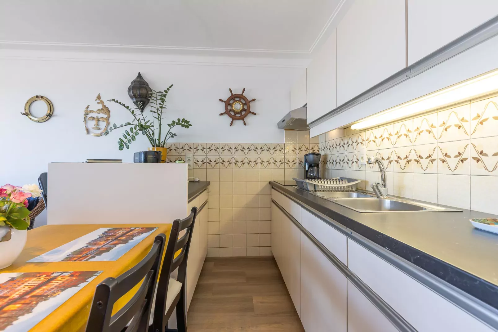 Rubens 0602-Kitchen