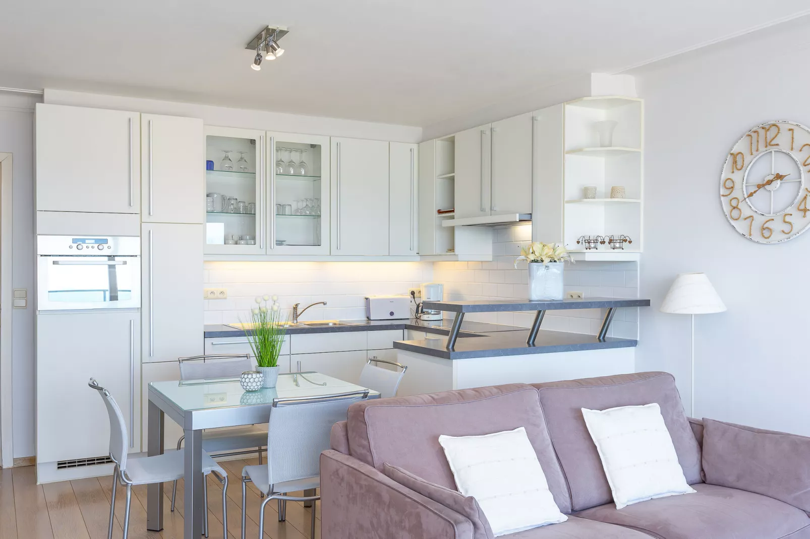 Romanza 0405-Dining room