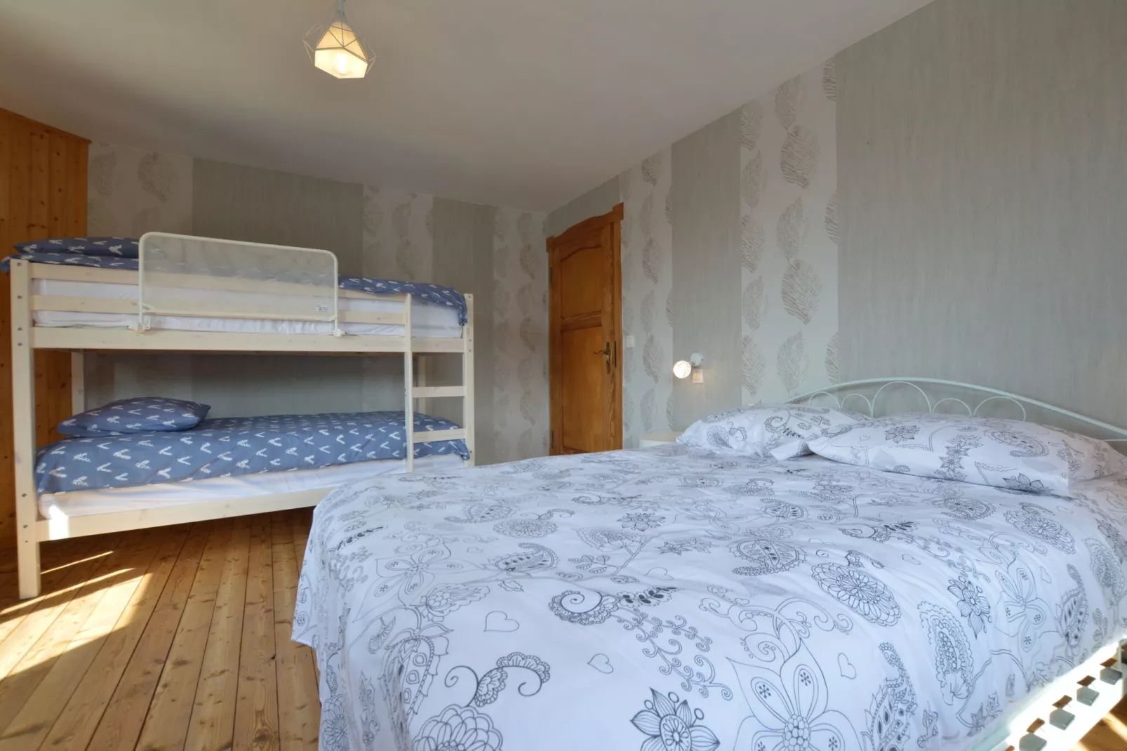 Ecureuil-Bedroom