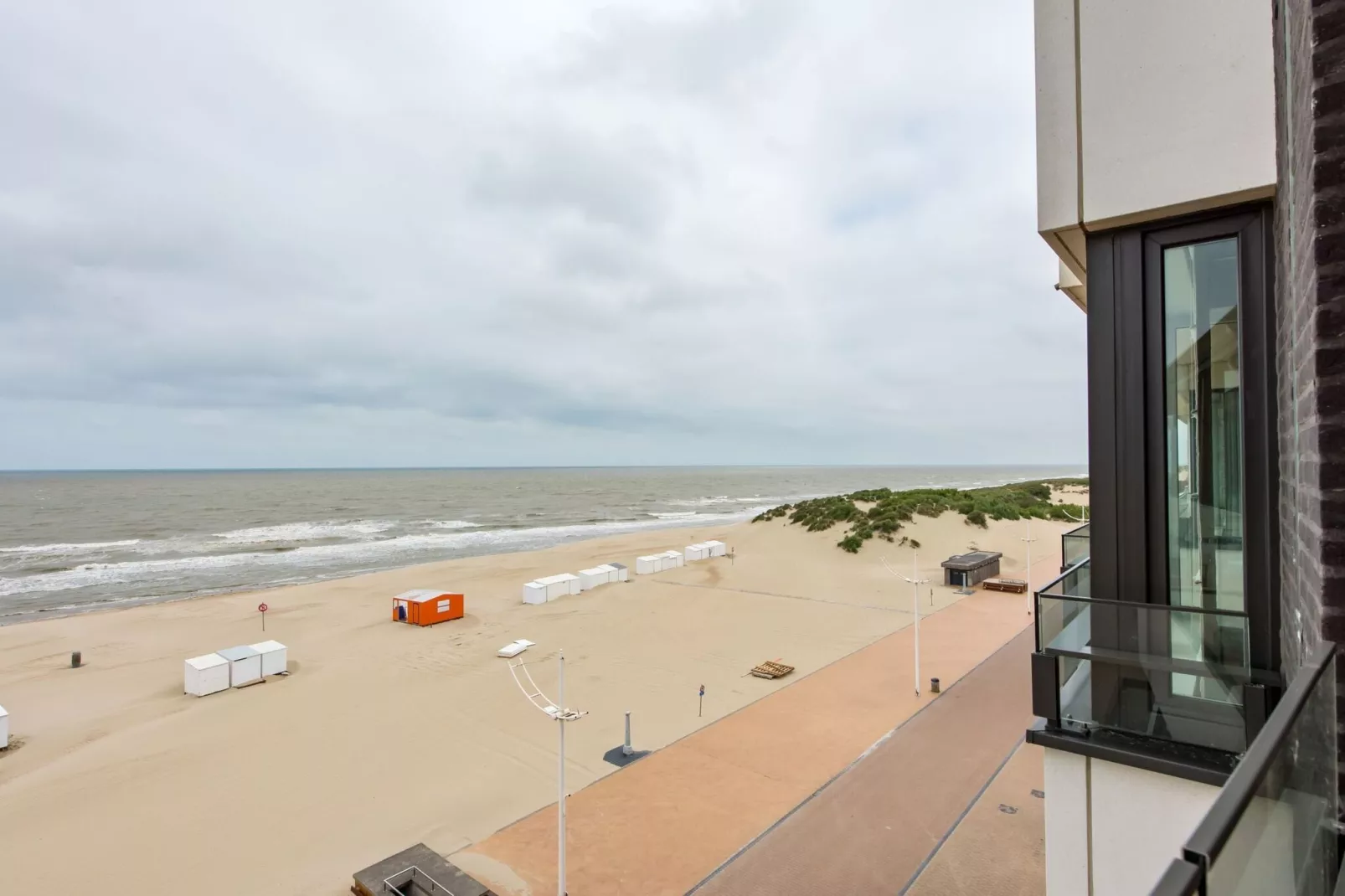 Les Mouettes 501G-View summer