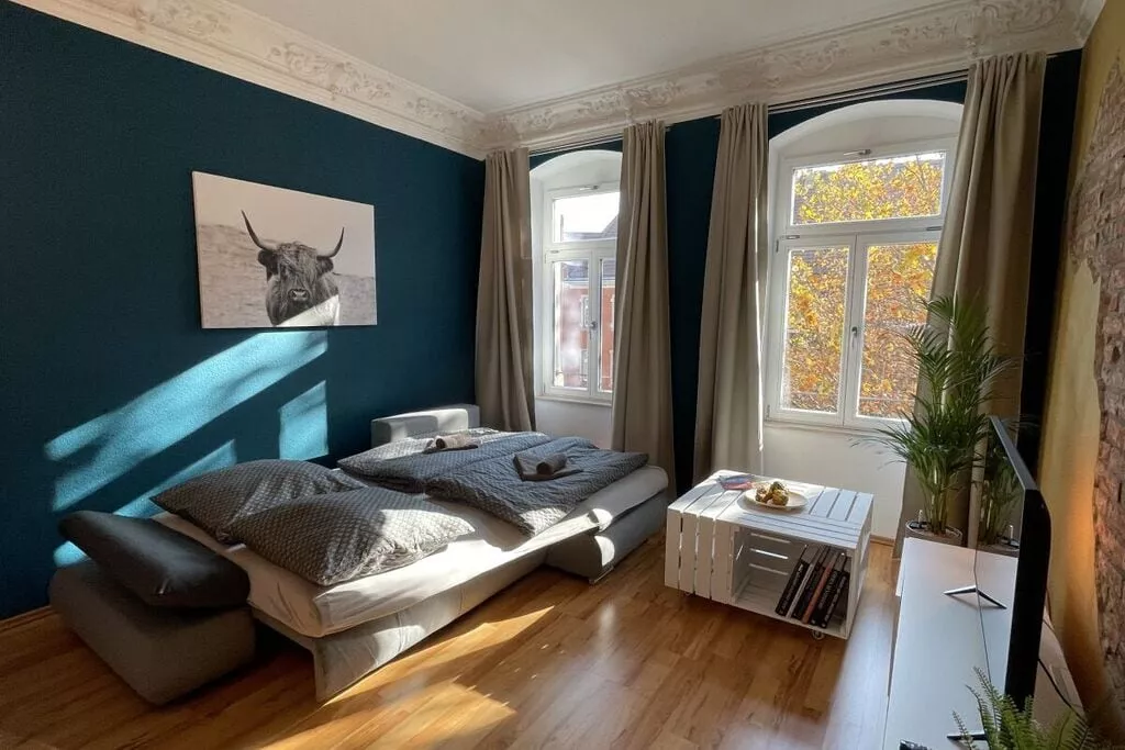 373274-Bedroom