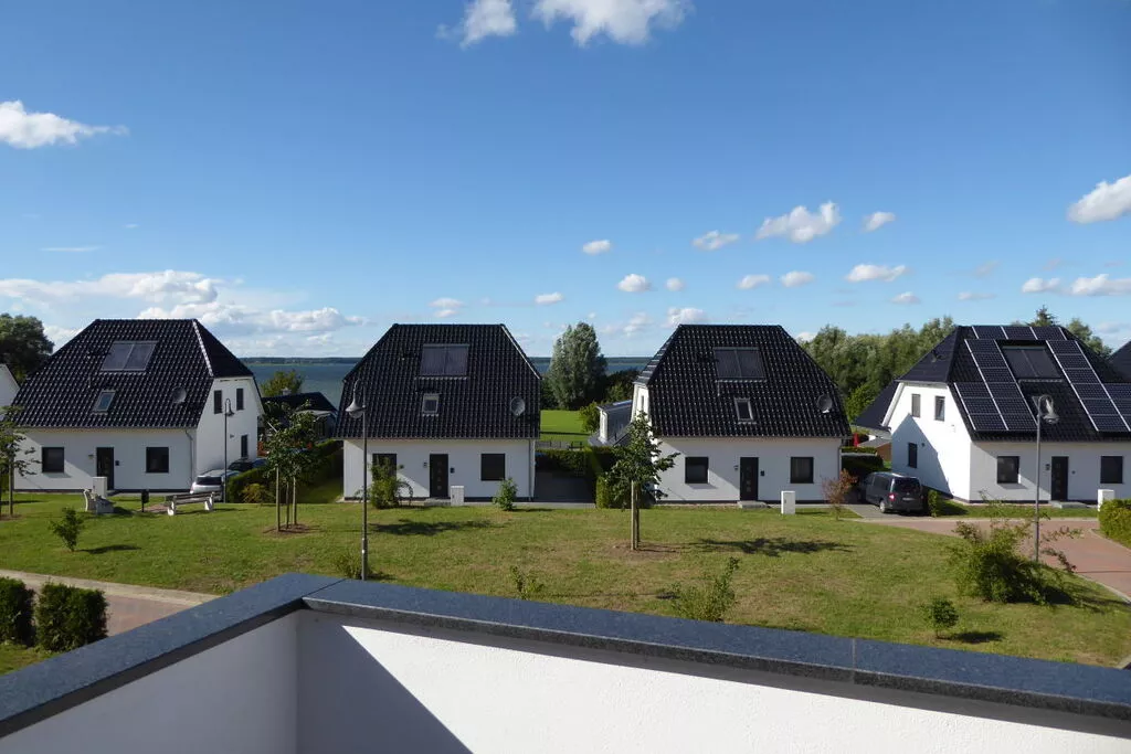 179056-View