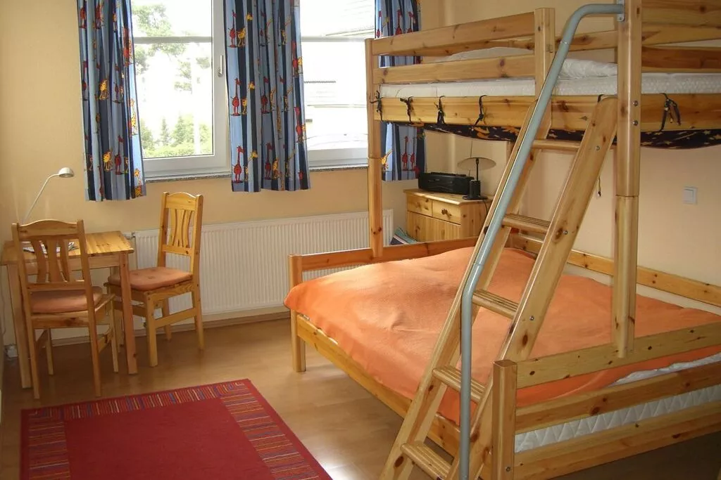240648-Bedroom