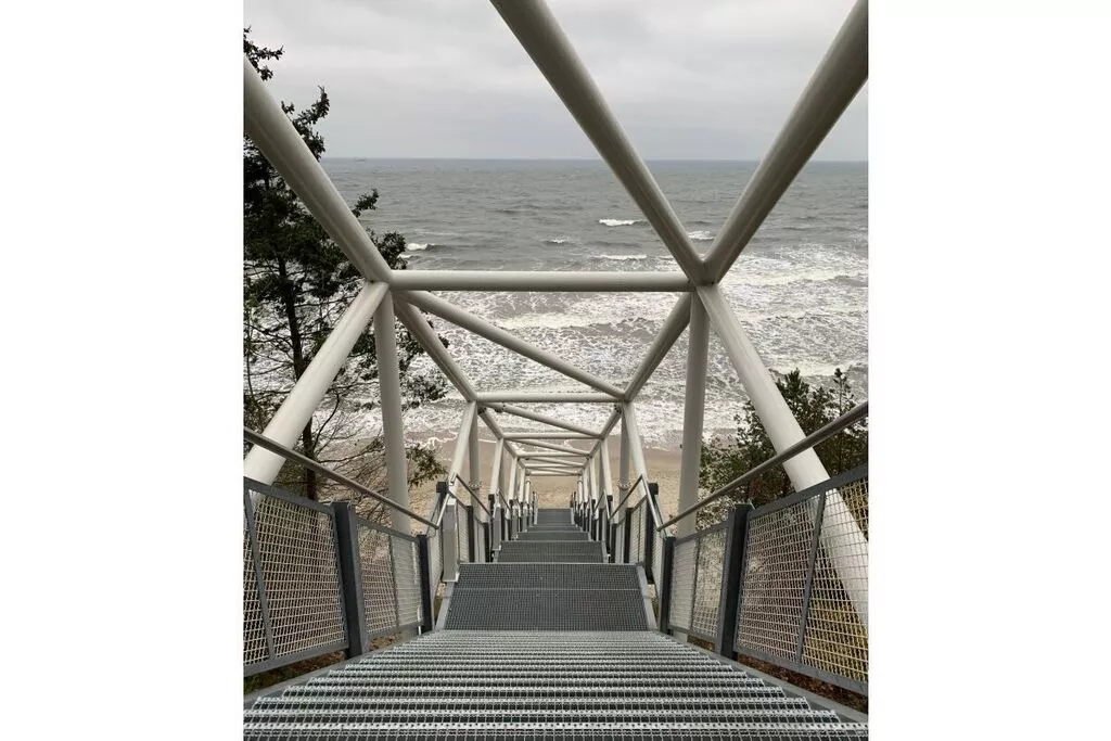 228509-Escaliers