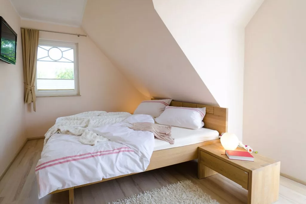 202356-Bedroom
