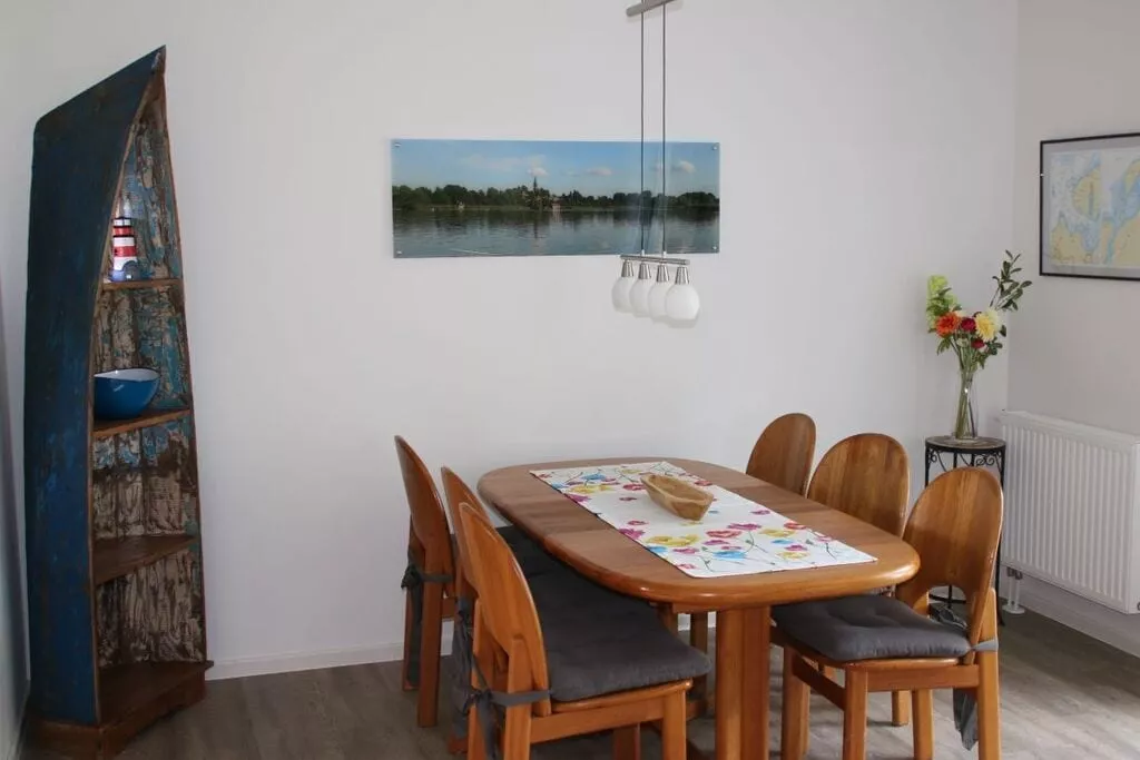 148227-Dining room