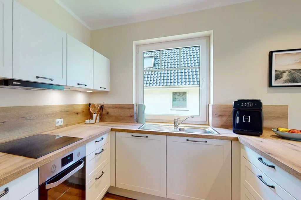 307189-Kitchen