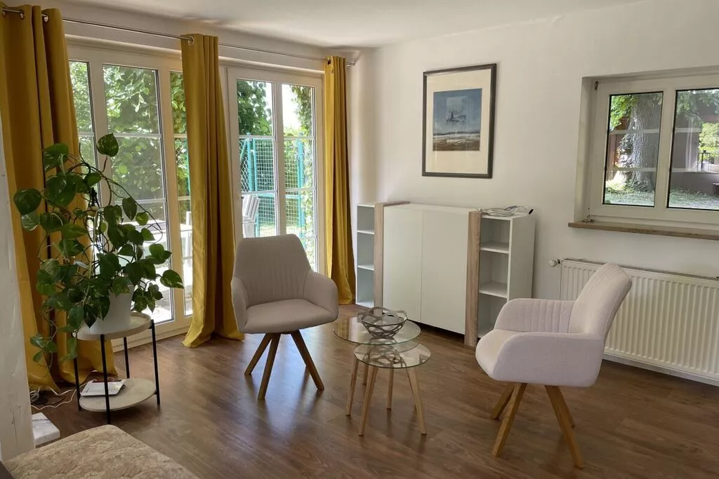 457995-Living room
