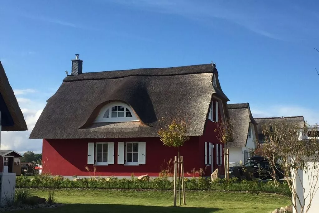 261799-View