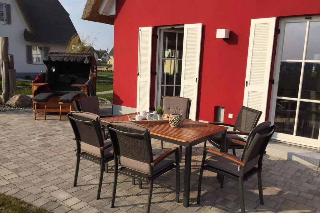 261799-Terrace