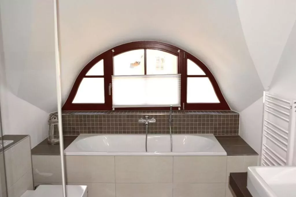 381534-Bathroom