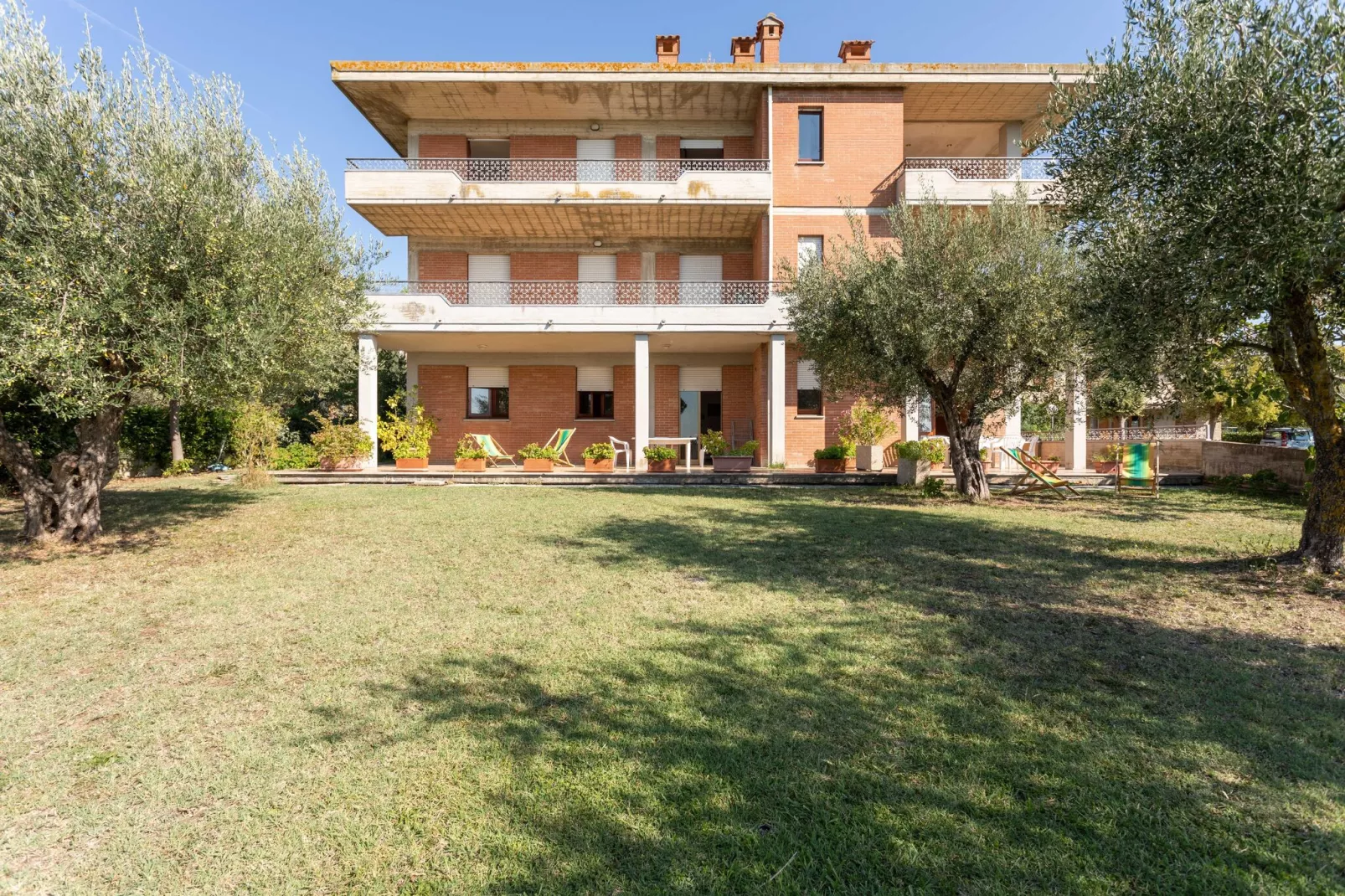 Casa Tommaso - trilo PT - 6 pax-Außenbereich Sommer