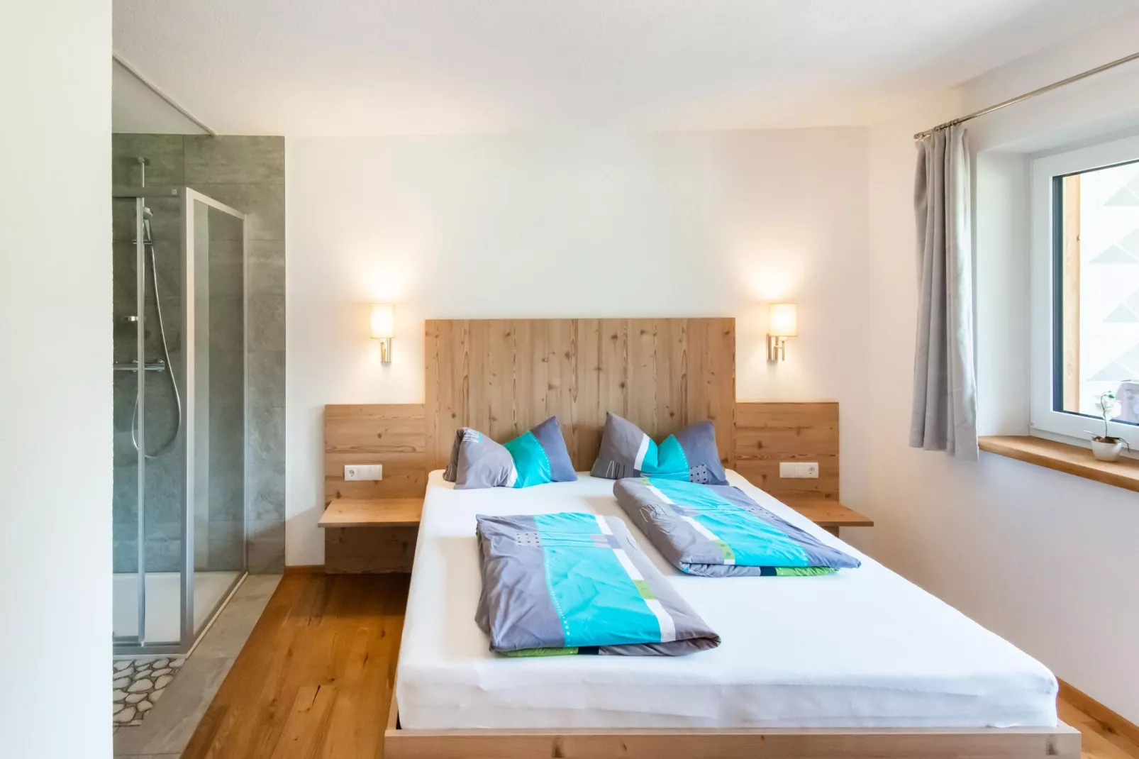 Auer-Bedroom