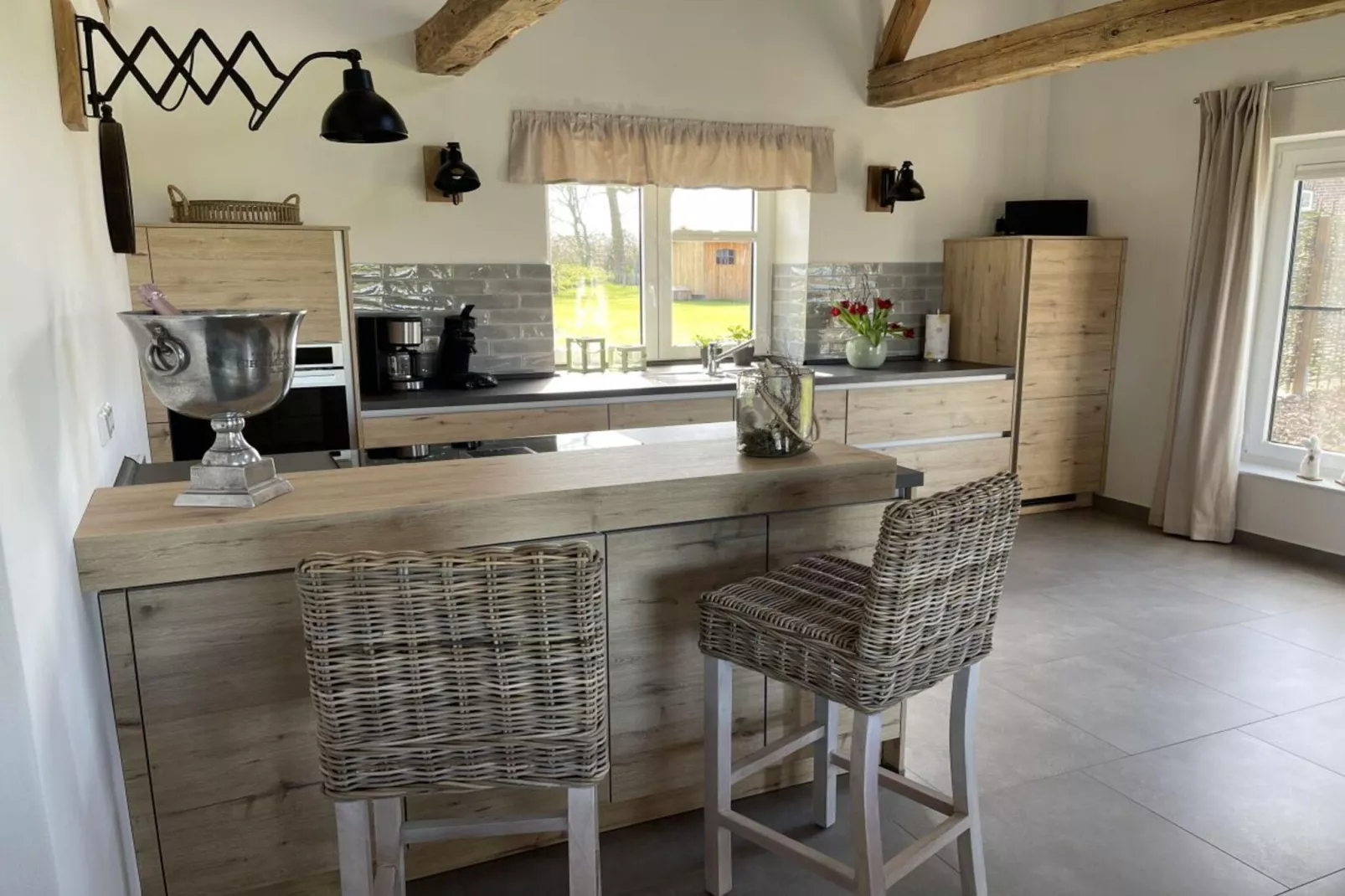 394353-Kitchen