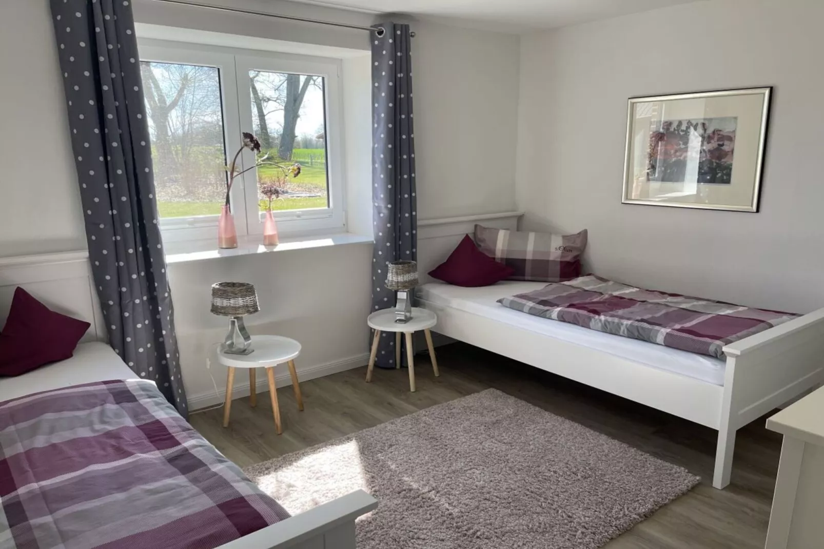 394353-Bedroom