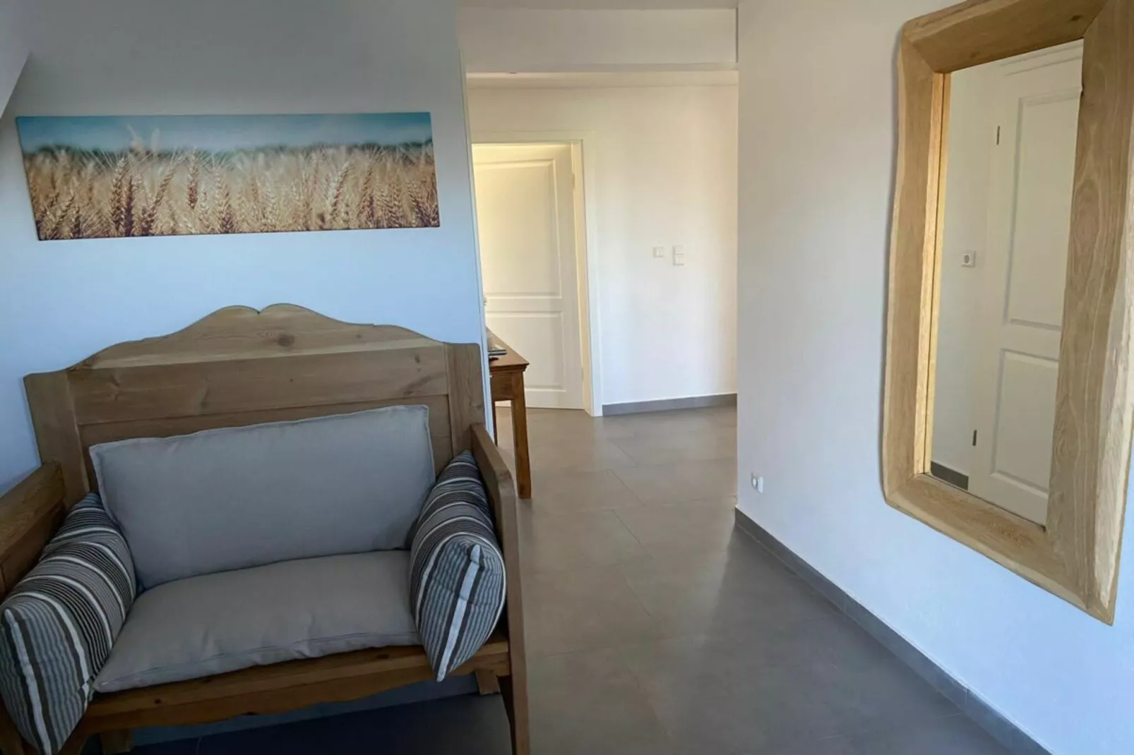 394353-Bedroom