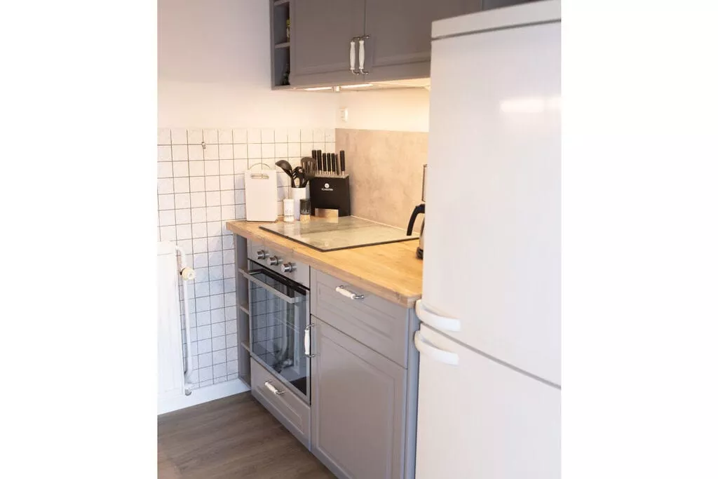 255799-Kitchen