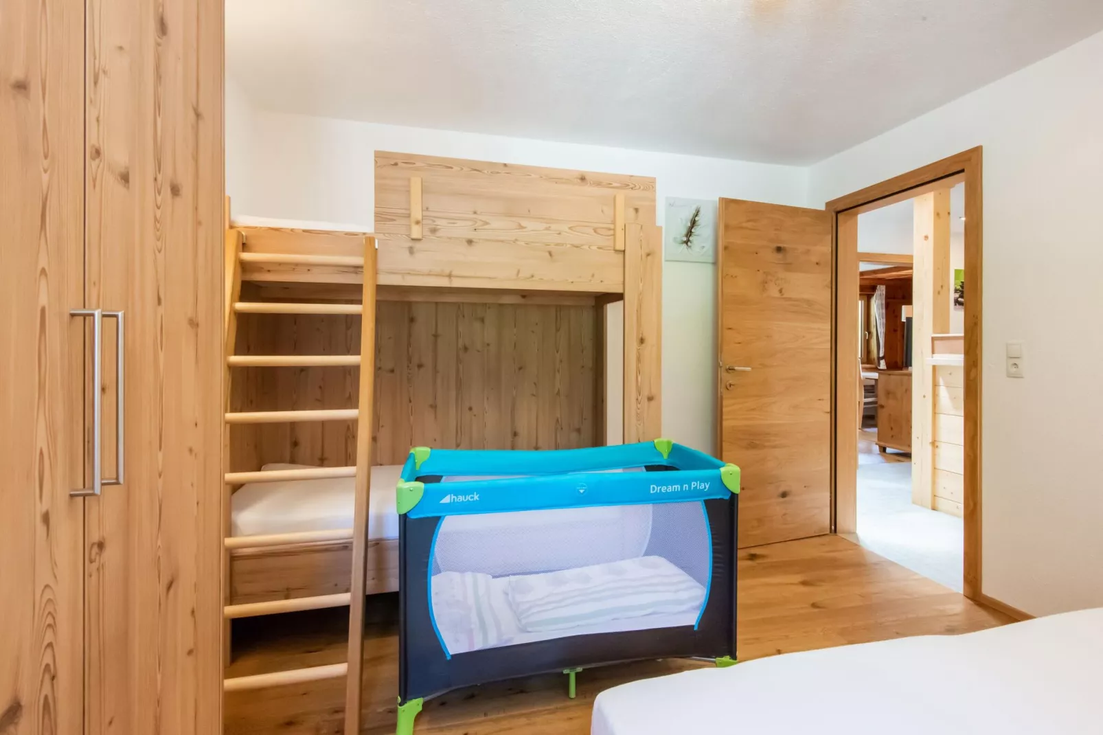 Auer-Bedroom