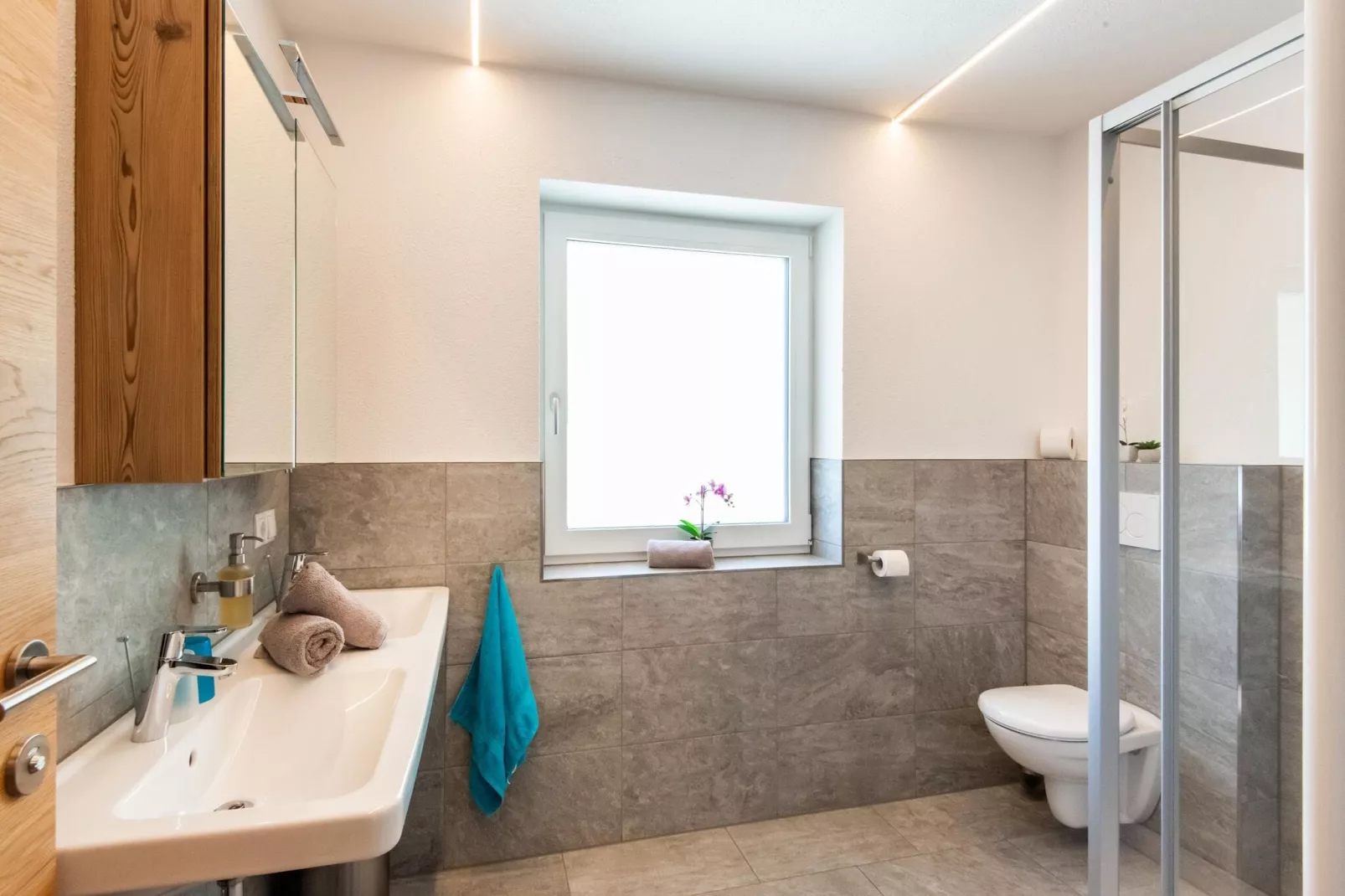 Auer-Bathroom