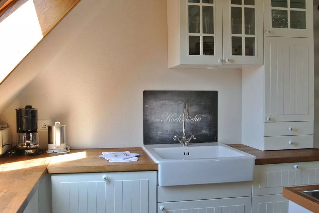 189304-Kitchen