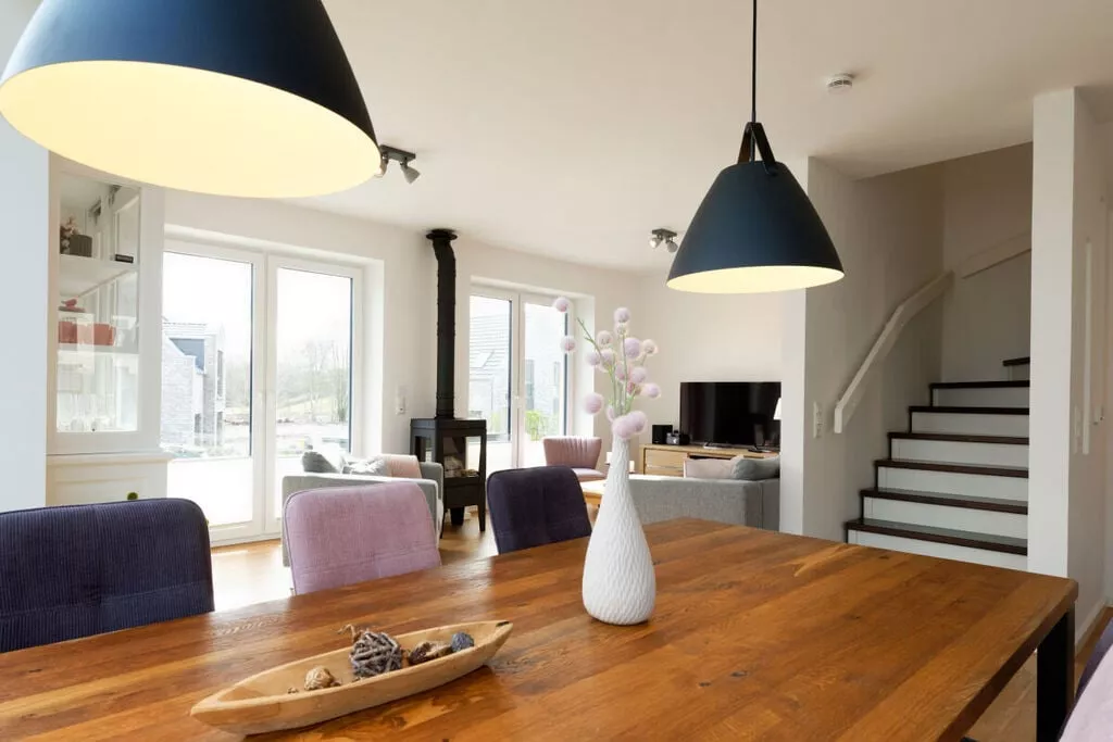 286182-Dining room