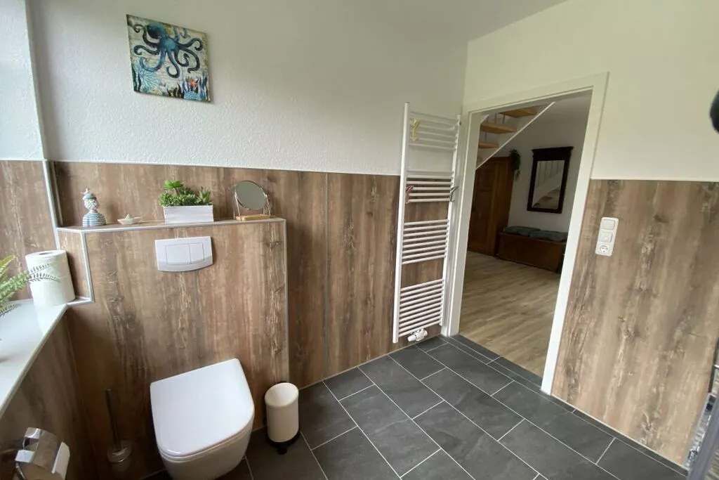 397392-Bathroom