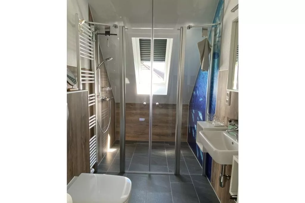 397392-Bathroom