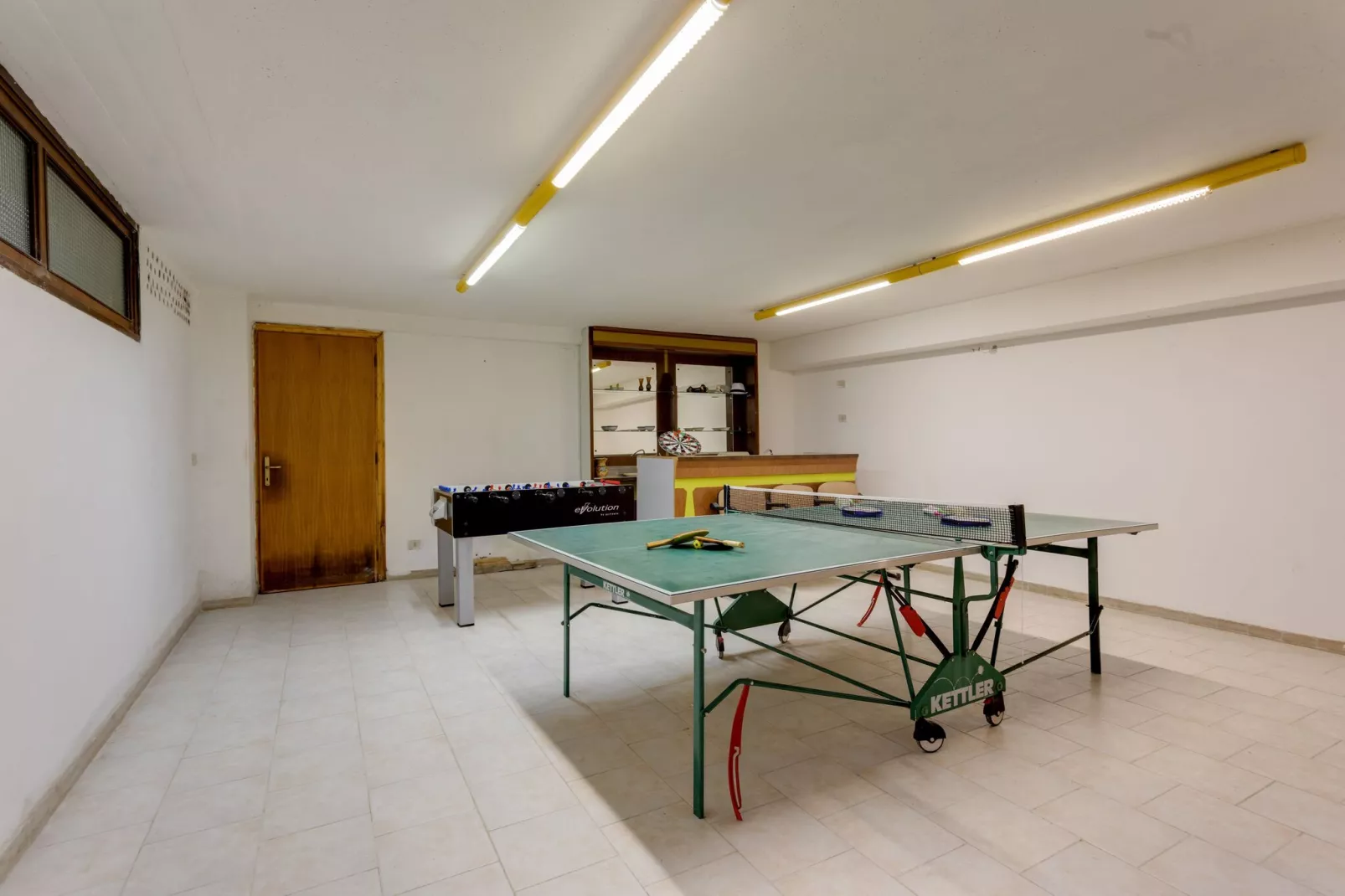 Casa Tommaso - Quadri P T - 8 pax-Recreation room
