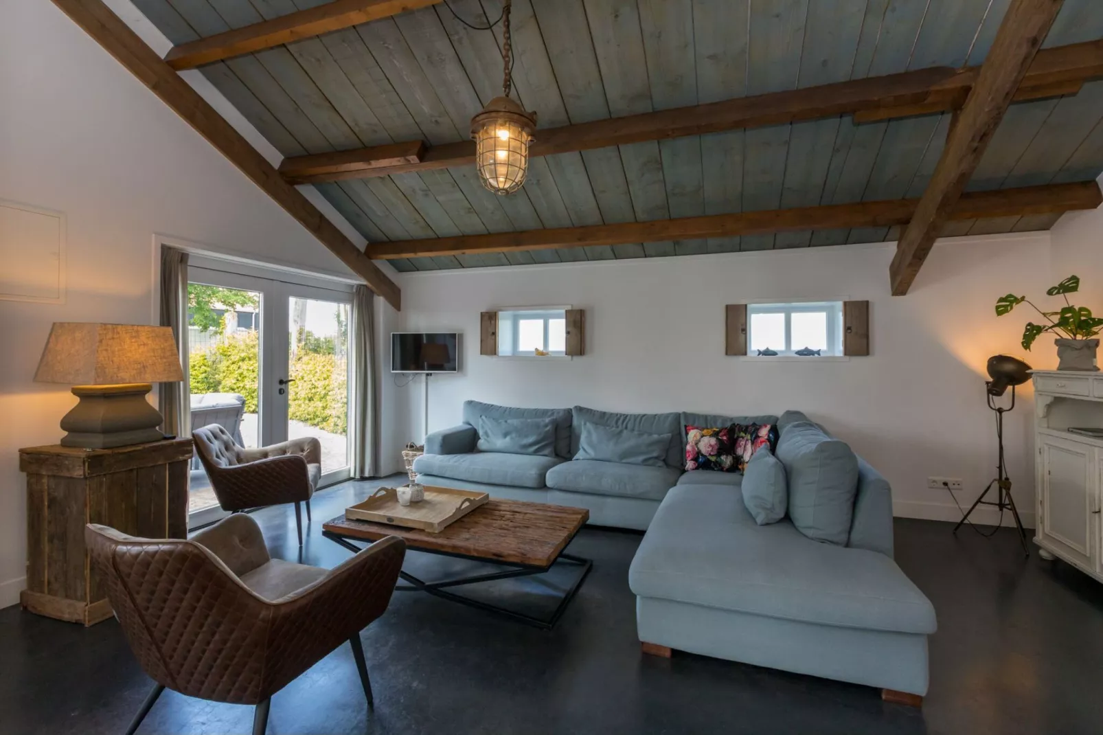 Lepelstraat 18A  Vrouwenpolder "'t Blauwtje"-Living room