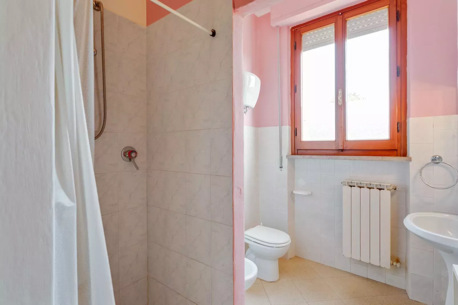 Casa Tommaso - Quadri P T - 8 pax-Bathroom