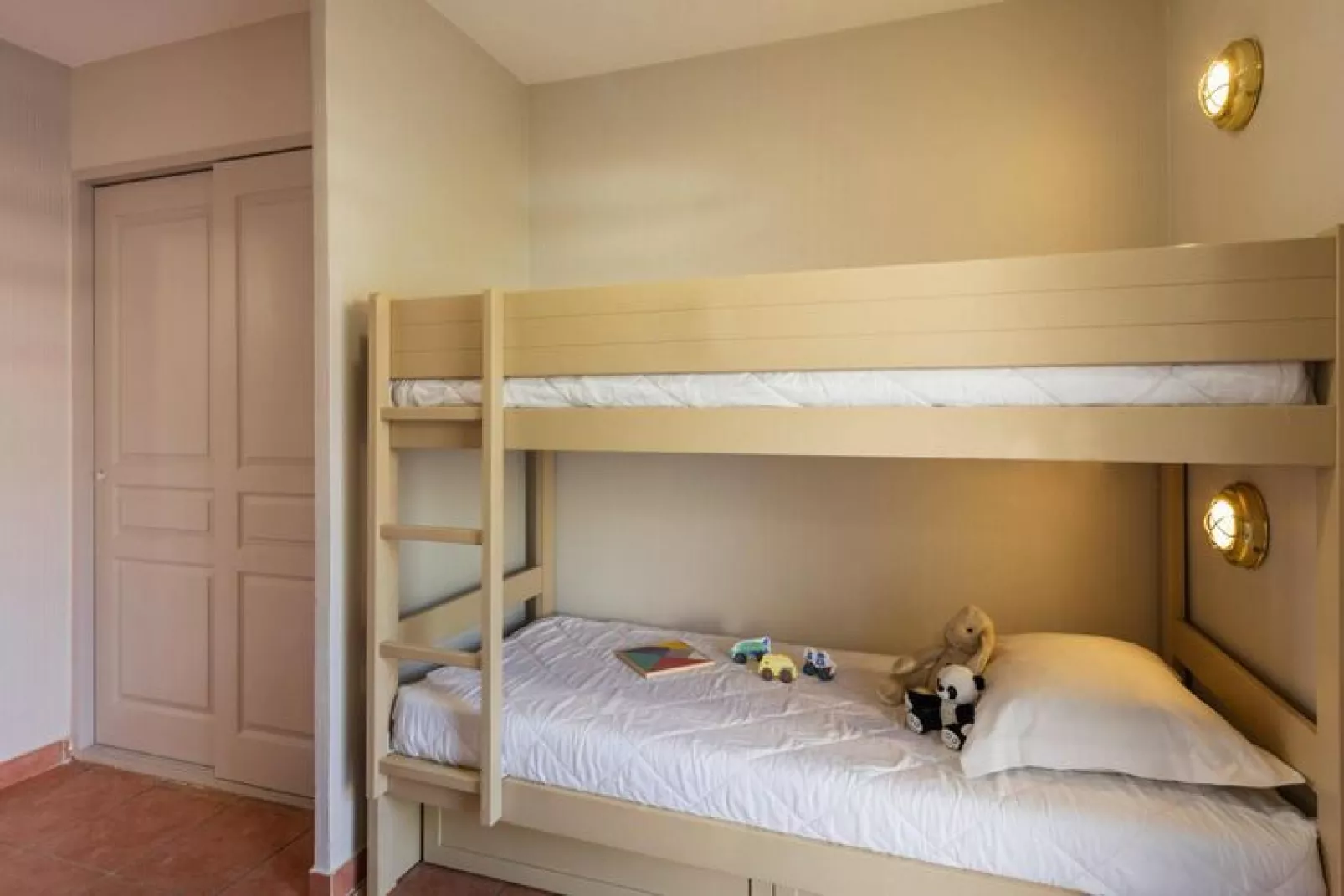 Residence Les Rives de Cannes Mandelieu Mandelieu-la-Napoule - 14 Standard - Studio 4 p - 1 sleeping alcove-Schlafzimmer