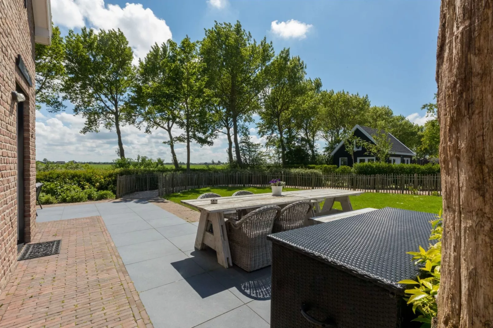 Lepelstraat 18B  Vrouwenpolder "'t Zwartje"-Terrace balcony